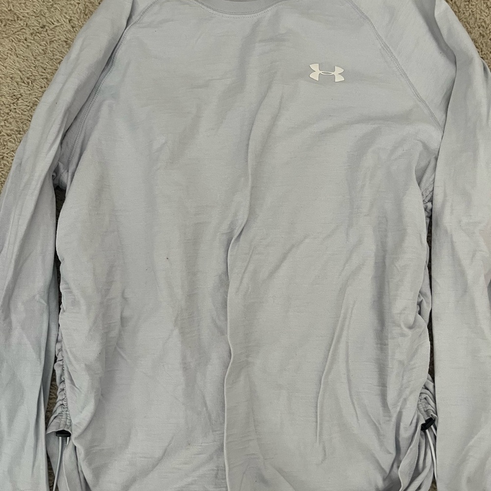Under Armour Women’s Charged Light Gray Shirt